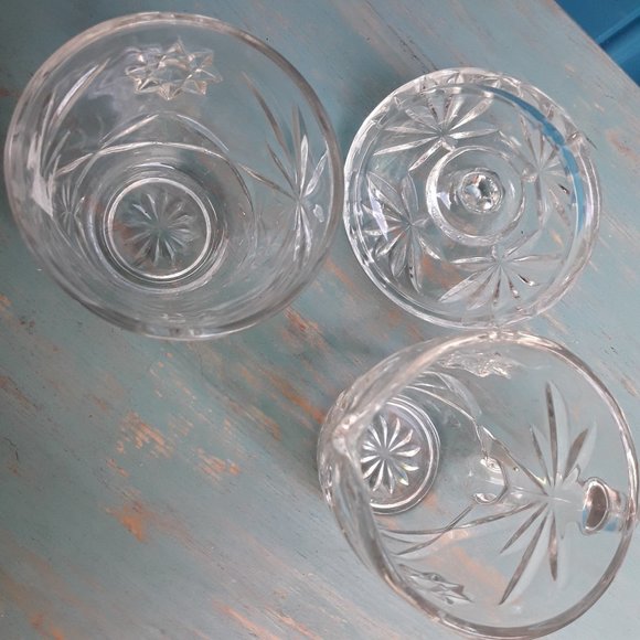 Glass Cream and Sugar with Lid Measuring Cup Vintage Starburst Design - Picture 5 of 7